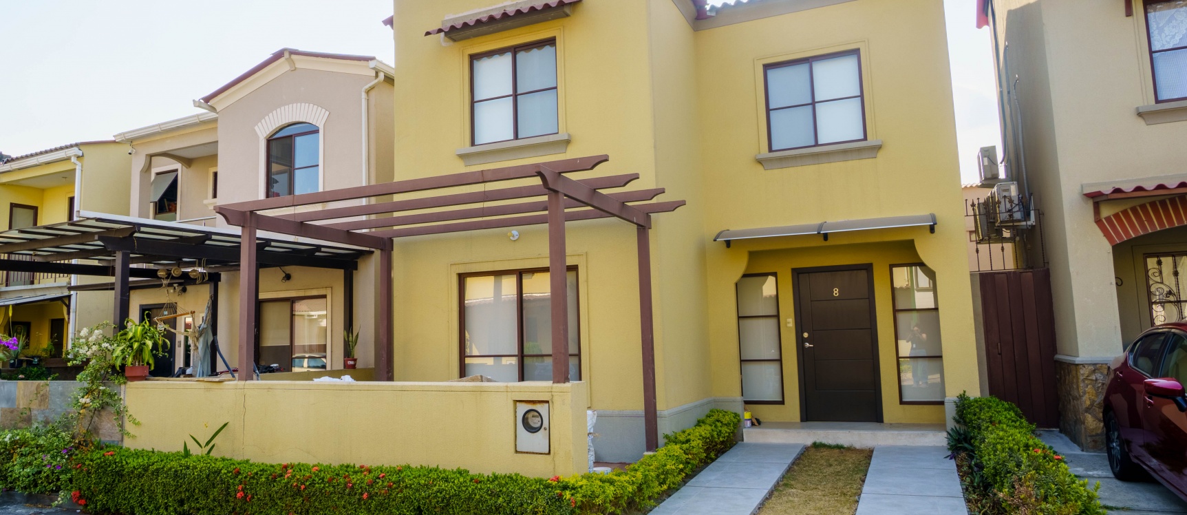 Casa en alquiler ubicada en Urb. La Rioja, La Aurora GeoBienes - Casa en alquiler ubicada en Urb. La Rioja, La Aurora - Plusvalia Guayaquil Casas de venta y alquiler Inmobiliaria Ecuador