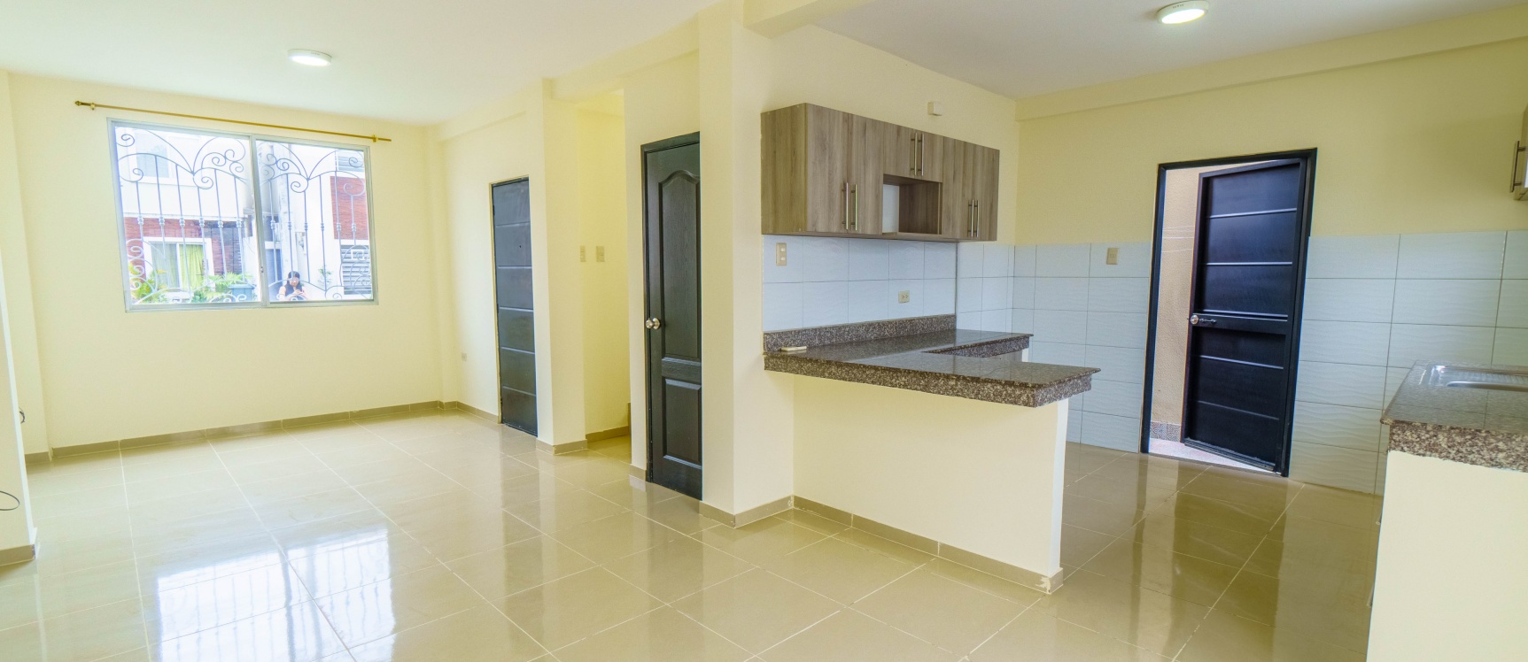 Casa en alquiler ubicada en Urb. Villa Italia, Etapa Génova GeoBienes - Casa en alquiler ubicada en Urb. Villa Italia, Etapa Génova - Plusvalia Guayaquil Casas de venta y alquiler Inmobiliaria Ecuador