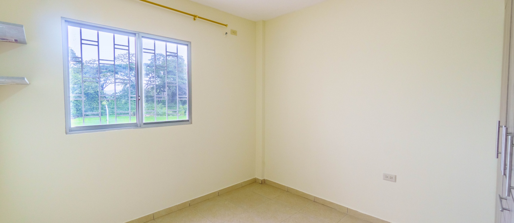 Casa en alquiler ubicada en Urb. Villa Italia, Etapa Génova GeoBienes - Casa en alquiler ubicada en Urb. Villa Italia, Etapa Génova - Plusvalia Guayaquil Casas de venta y alquiler Inmobiliaria Ecuador