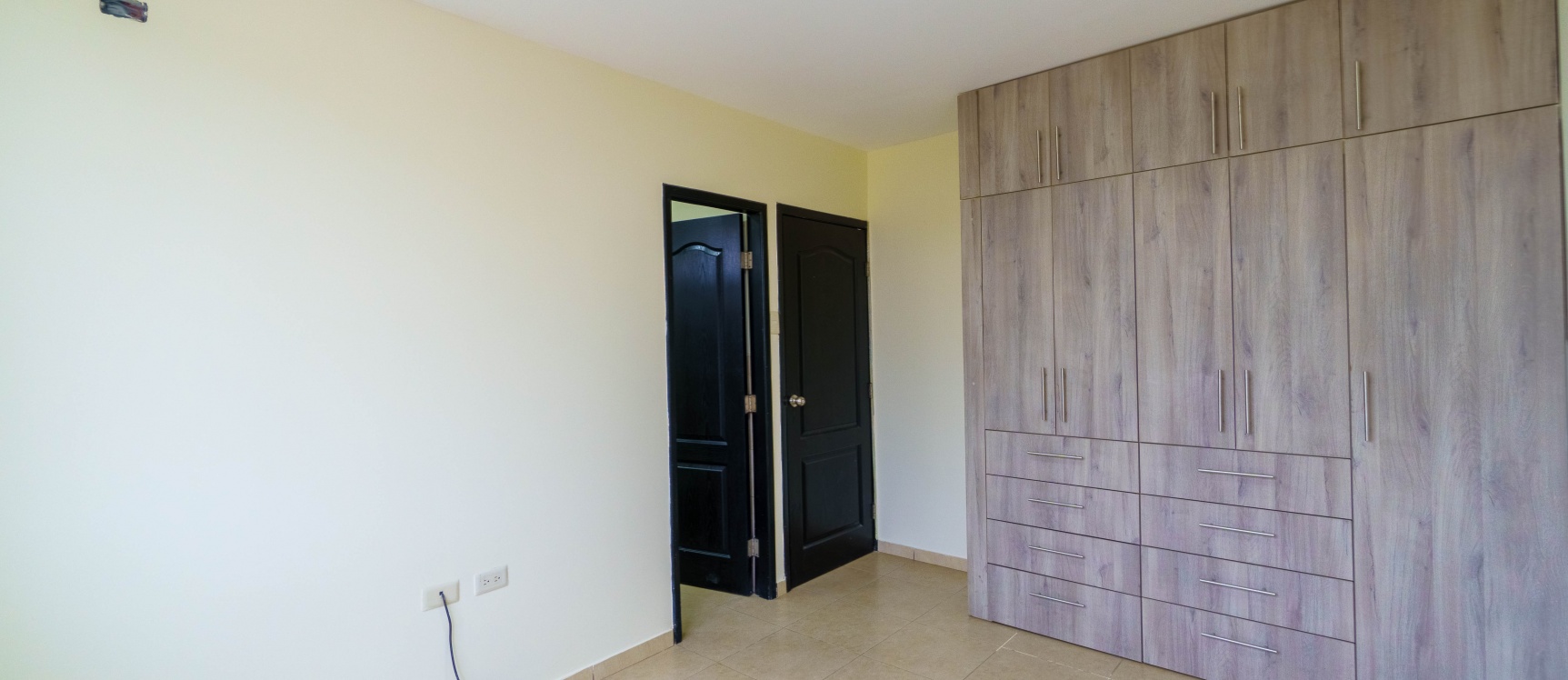 Casa en alquiler ubicada en Urb. Villa Italia, Etapa Génova GeoBienes - Casa en alquiler ubicada en Urb. Villa Italia, Etapa Génova - Plusvalia Guayaquil Casas de venta y alquiler Inmobiliaria Ecuador