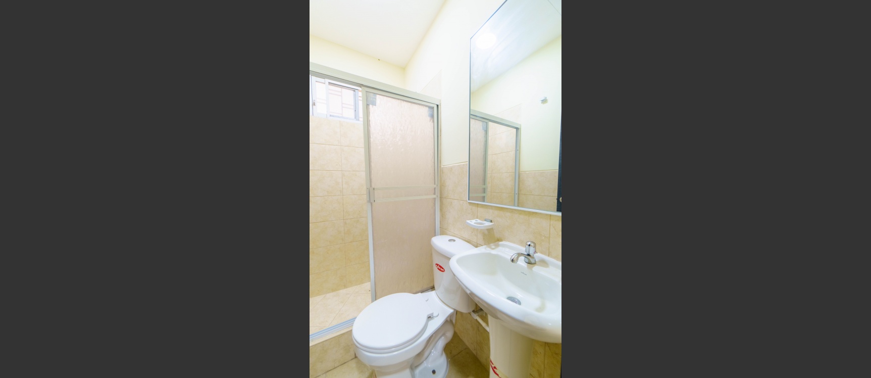Casa en alquiler ubicada en Urb. Villa Italia, Etapa Génova GeoBienes - Casa en alquiler ubicada en Urb. Villa Italia, Etapa Génova - Plusvalia Guayaquil Casas de venta y alquiler Inmobiliaria Ecuador