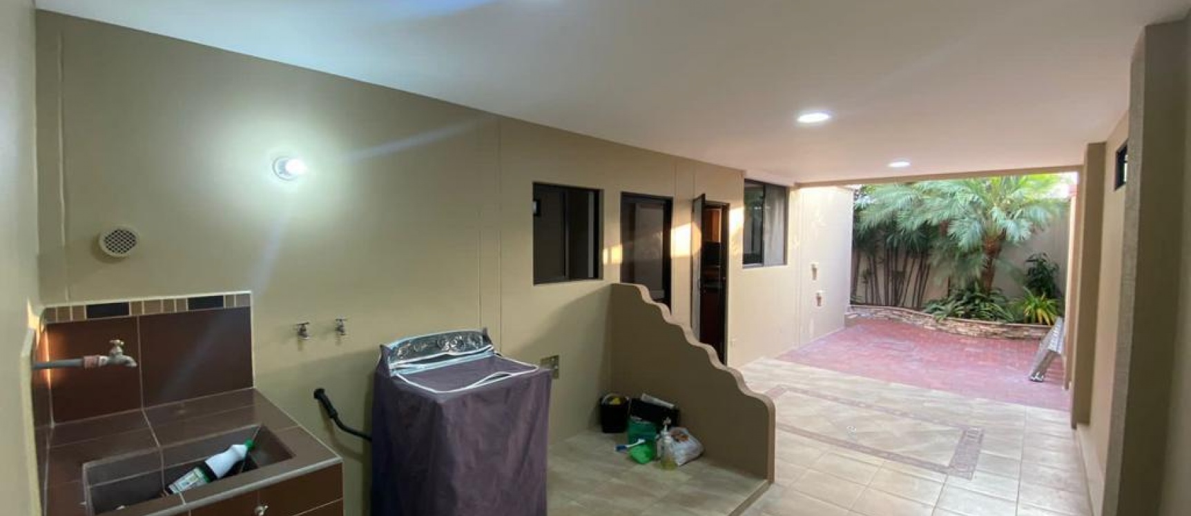 Casa en alquiler ubicada en Urbanización Puerto Seymour, Vía a la costa GeoBienes - Casa en alquiler ubicada en Urbanización Puerto Seymour, Vía a la costa - Plusvalia Guayaquil Casas de venta y alquiler Inmobiliaria Ecuador