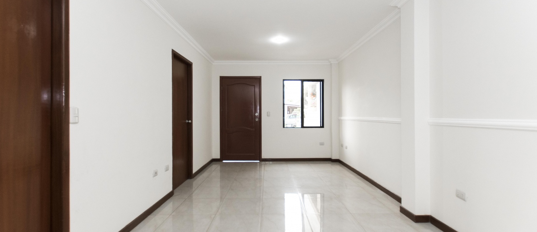 Casa en alquiler ubicada en Villa club, Etapa Galaxia GeoBienes - Casa en alquiler ubicada en Villa club, Etapa Galaxia - Plusvalia Guayaquil Casas de venta y alquiler Inmobiliaria Ecuador