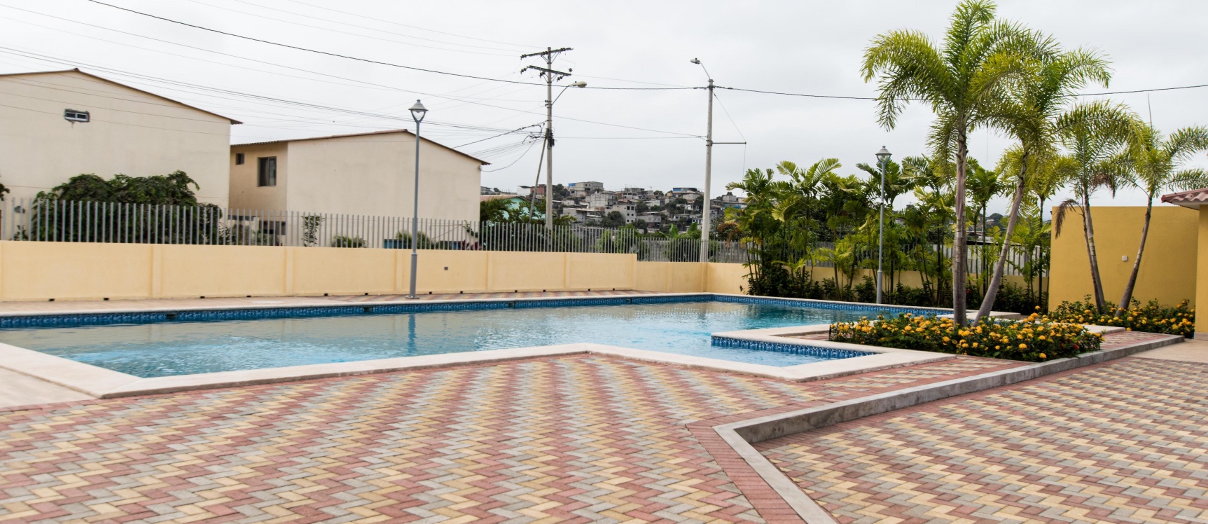 Casa en alquiler ubicado en Ecobosque, Vía a Daule GeoBienes - Casa en alquiler ubicado en Ecobosque, Vía a Daule (ZONA INDUSTRIAL) - Plusvalia Guayaquil Casas de venta y alquiler Inmobiliaria Ecuador