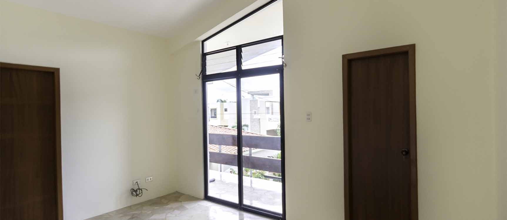 GeoBienes - Casa en alquiler en Urbanización Laguna Club Vía a la Costa  - Plusvalia Guayaquil Casas de venta y alquiler Inmobiliaria Ecuador