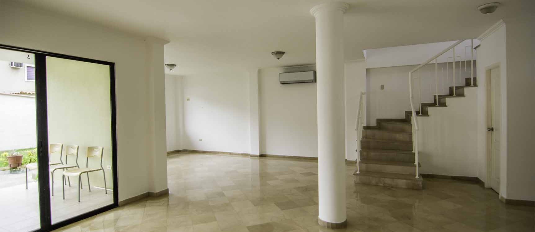 Casa en alquiler Urb. Vía al Sol, Vía a la Costa GeoBienes - Casa en alquiler Urb. Vía al Sol, Vía a la Costa - Plusvalia Guayaquil Casas de venta y alquiler Inmobiliaria Ecuador