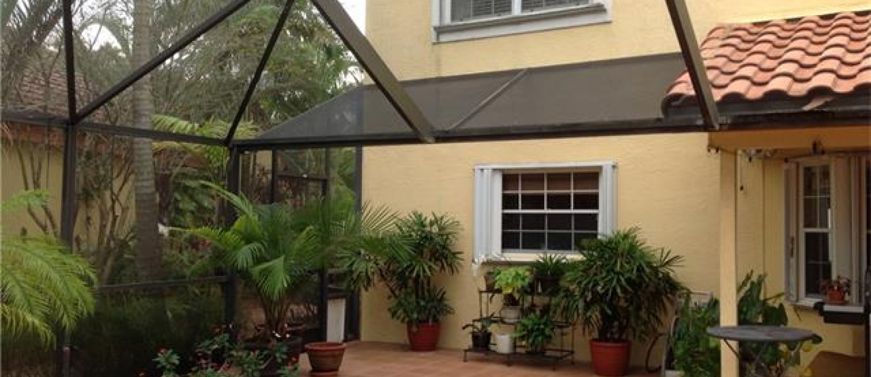 Casa en DORAL DUNES, MIAMI GeoBienes - Casa en DORAL DUNES, MIAMI - Plusvalia Guayaquil Casas de venta y alquiler Inmobiliaria Ecuador