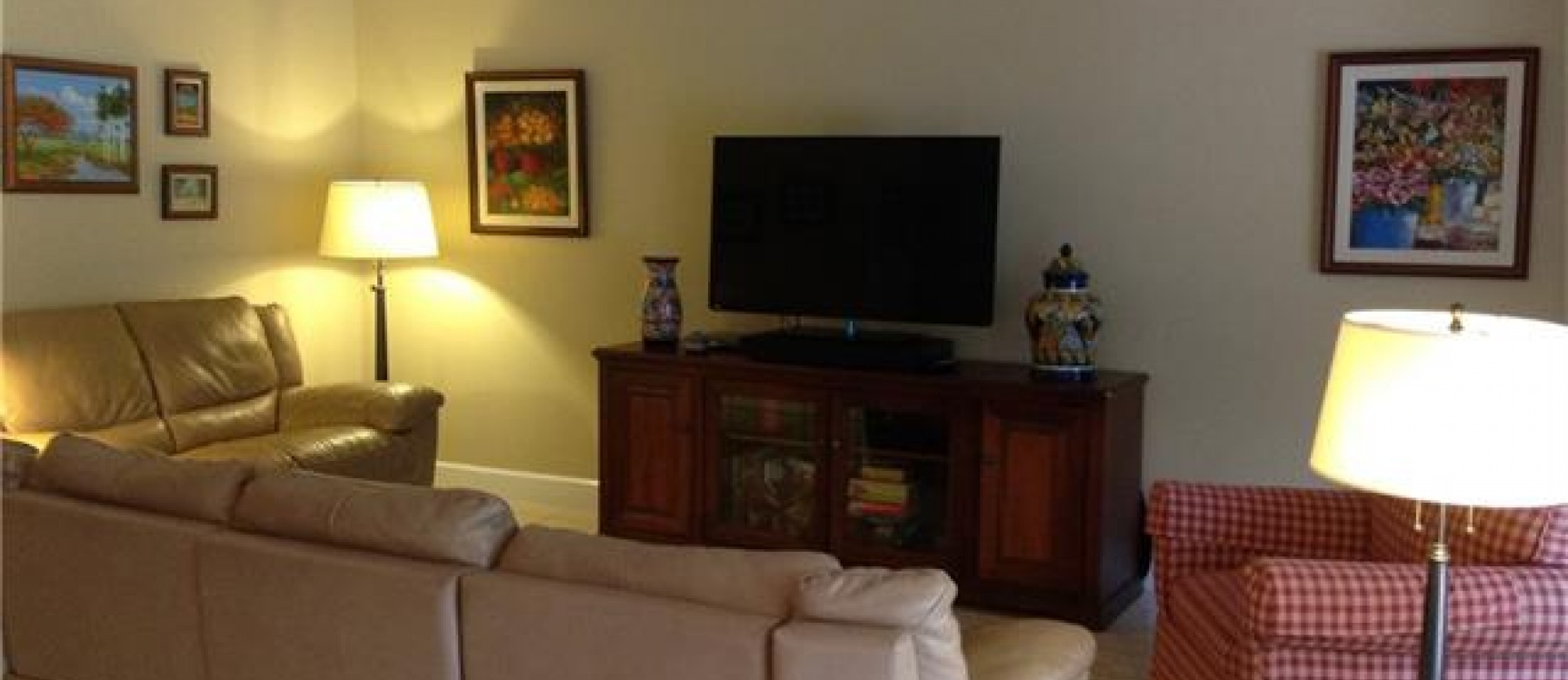 Casa en DORAL DUNES, MIAMI GeoBienes - Casa en DORAL DUNES, MIAMI - Plusvalia Guayaquil Casas de venta y alquiler Inmobiliaria Ecuador