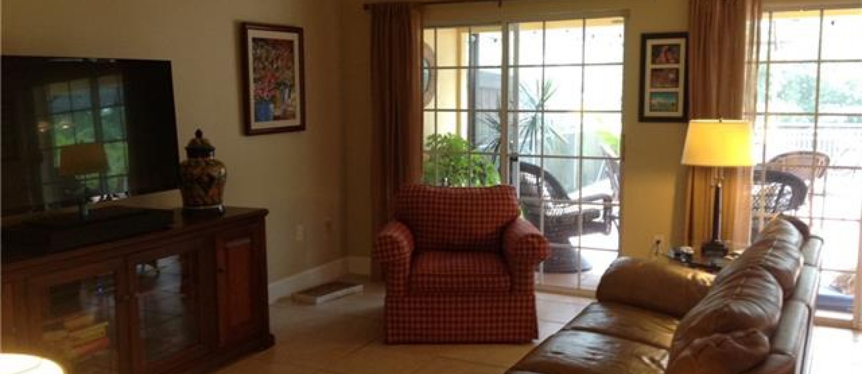 Casa en DORAL DUNES, MIAMI GeoBienes - Casa en DORAL DUNES, MIAMI - Plusvalia Guayaquil Casas de venta y alquiler Inmobiliaria Ecuador