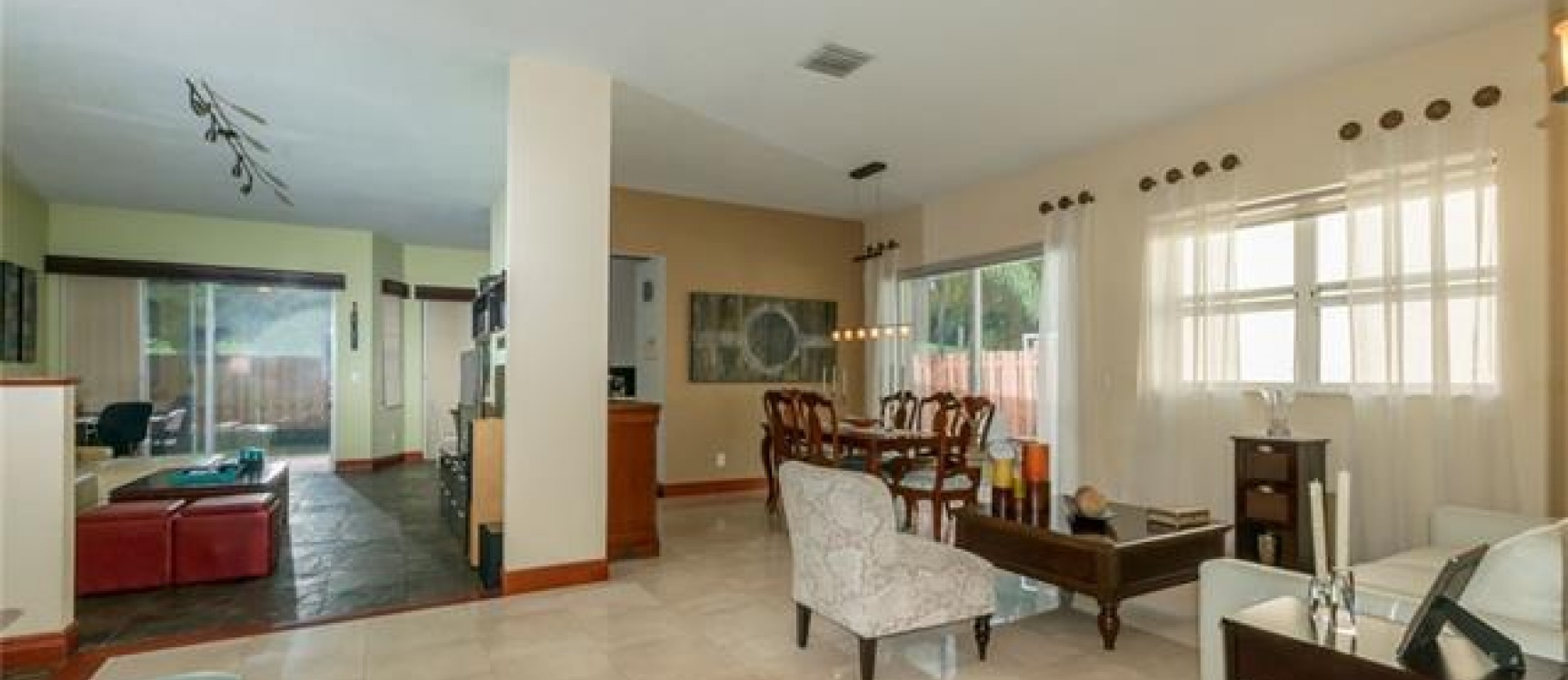 Casa en Miami- Florida GeoBienes - Casa en Miami- Florida de venta - Plusvalia Guayaquil Casas de venta y alquiler Inmobiliaria Ecuador
