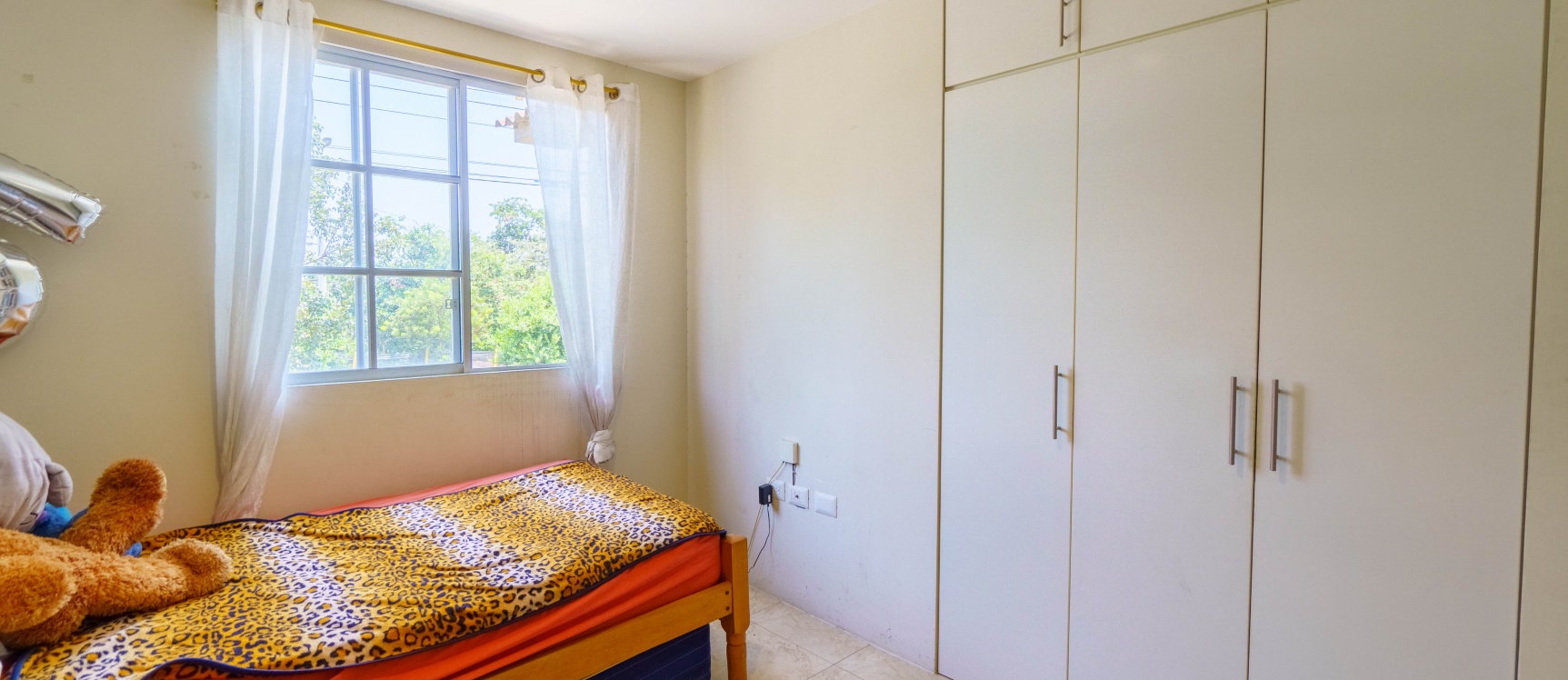 Casa en venta, Casa Laguna, etapa Paradisa, AURORA, Av. Febres Cordero GeoBienes - Casa en venta, Casa Laguna, etapa Paradisa, AURORA, Av. Febres Cordero - Plusvalia Guayaquil Casas de venta y alquiler Inmobiliaria Ecuador