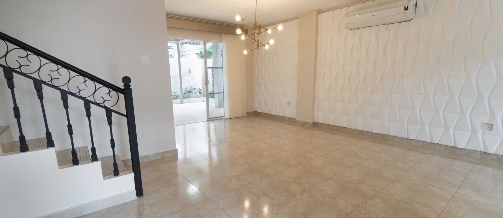 GeoBienes - Casa en venta, Casa Laguna, etapa Paradisa, AURORA, Av. Febres Cordero - Plusvalia Guayaquil Casas de venta y alquiler Inmobiliaria Ecuador