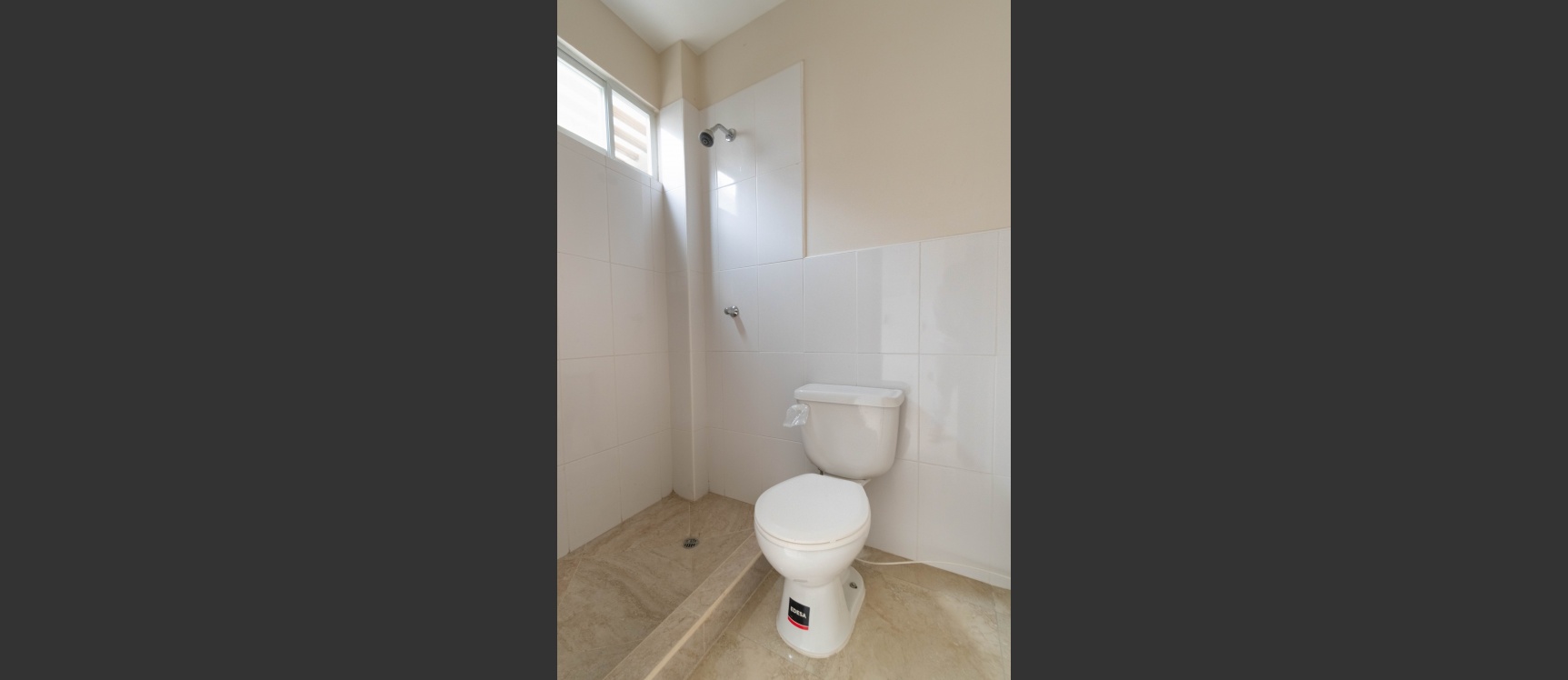 Casa en venta, Casa Laguna, etapa Paradisa, AURORA, Av. Febres Cordero GeoBienes - Casa en venta, Casa Laguna, etapa Paradisa, AURORA, Av. Febres Cordero - Plusvalia Guayaquil Casas de venta y alquiler Inmobiliaria Ecuador