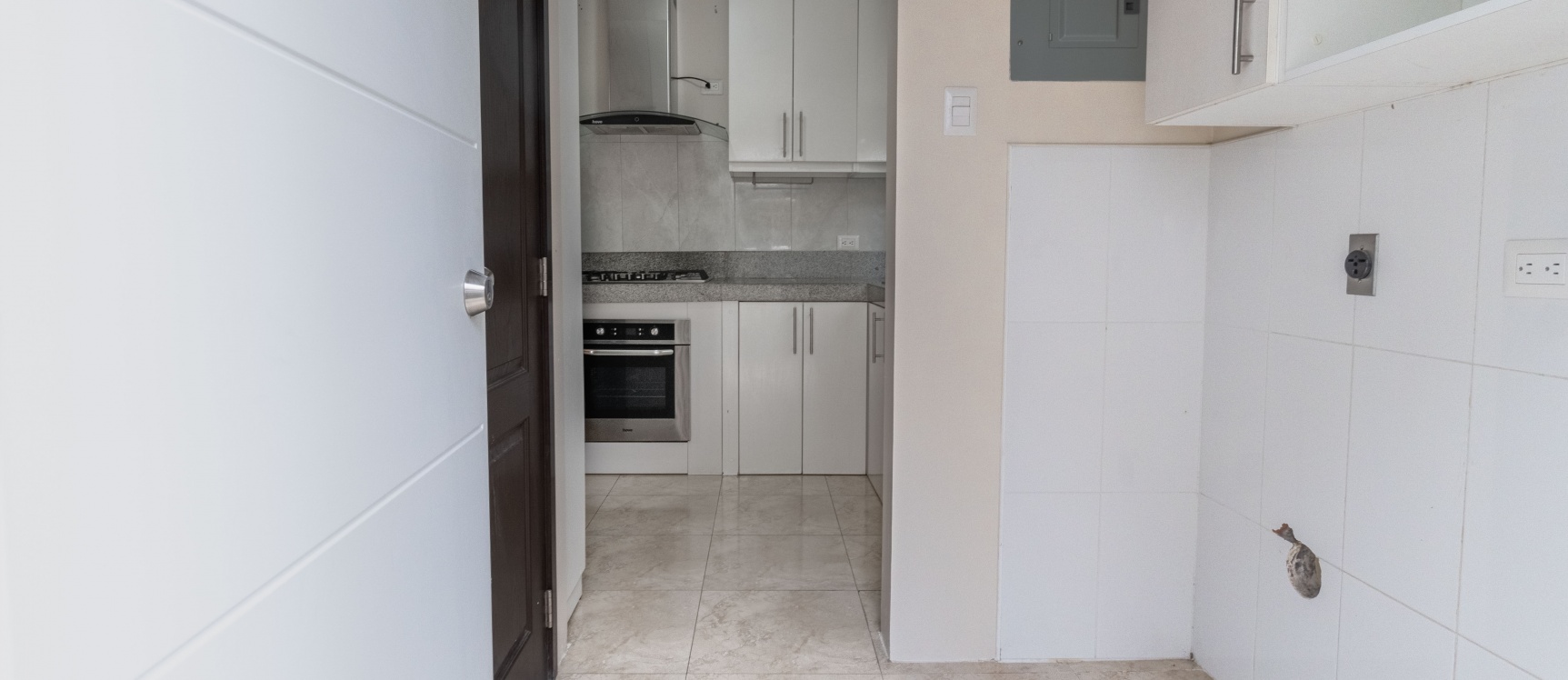 Casa en venta, Casa Laguna, etapa Paradisa, AURORA, Av. Febres Cordero GeoBienes - Casa en venta, Casa Laguna, etapa Paradisa, AURORA, Av. Febres Cordero - Plusvalia Guayaquil Casas de venta y alquiler Inmobiliaria Ecuador