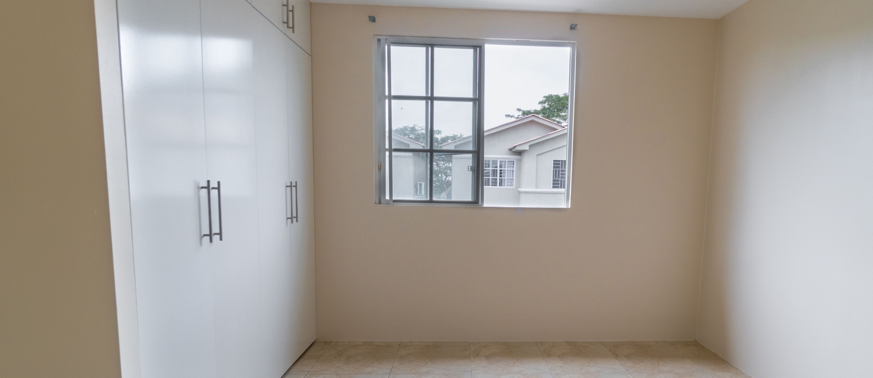 Casa en venta, Casa Laguna, etapa Paradisa, AURORA, Av. Febres Cordero GeoBienes - Casa en venta, Casa Laguna, etapa Paradisa, AURORA, Av. Febres Cordero - Plusvalia Guayaquil Casas de venta y alquiler Inmobiliaria Ecuador