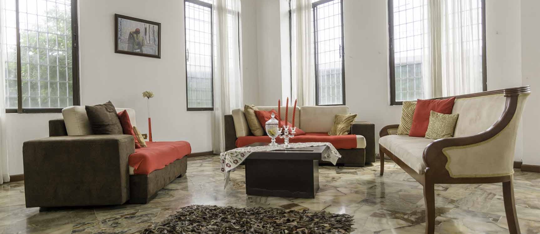 Casa en venta Cdla. Los Almendros, Sur de Guayaquil GeoBienes - Casa en venta Cdla. Los Almendros, Sur de Guayaquil - Plusvalia Guayaquil Casas de venta y alquiler Inmobiliaria Ecuador