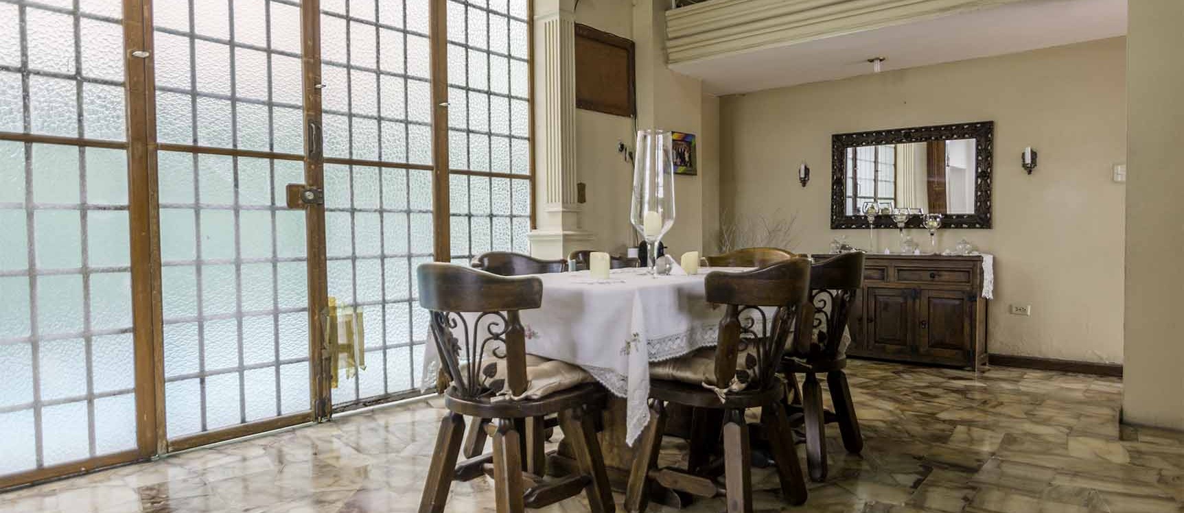 Casa en venta Cdla. Los Almendros, Sur de Guayaquil GeoBienes - Casa en venta Cdla. Los Almendros, Sur de Guayaquil - Plusvalia Guayaquil Casas de venta y alquiler Inmobiliaria Ecuador