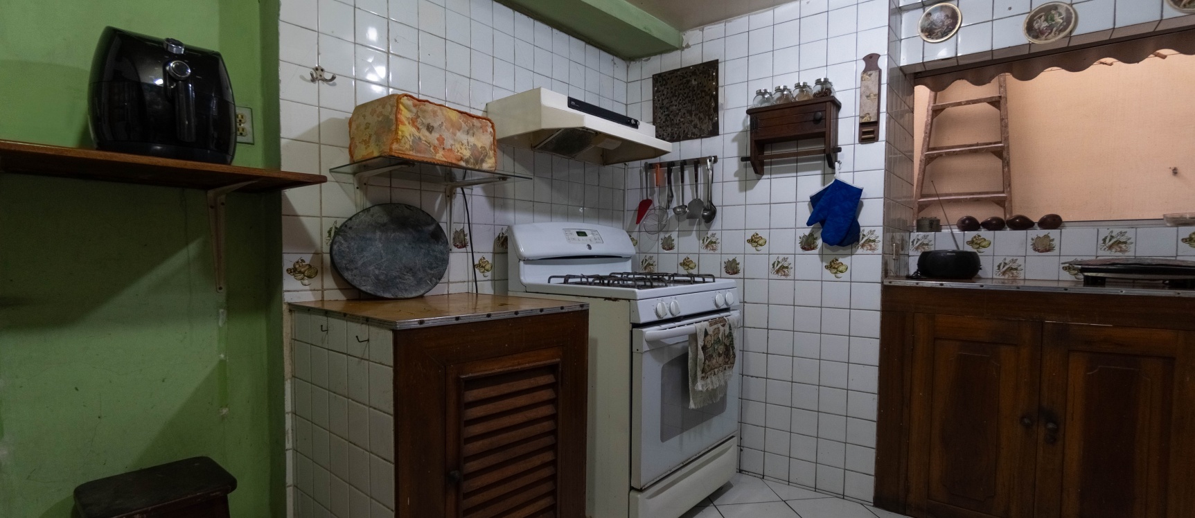 Casa en venta en Carchi entre Velez y Hurtado, Centro de Guayaquil GeoBienes - Casa en venta en Carchi entre Velez y Hurtado, Centro de Guayaquil - Plusvalia Guayaquil Casas de venta y alquiler Inmobiliaria Ecuador