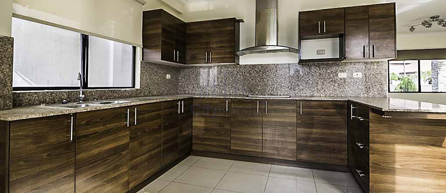 Casa en Venta en Ciudad Celeste Vía a Samborondón GeoBienes - Casa en Venta en Ciudad Celeste Vía a Samborondón - Plusvalia Guayaquil Casas de venta y alquiler Inmobiliaria Ecuador