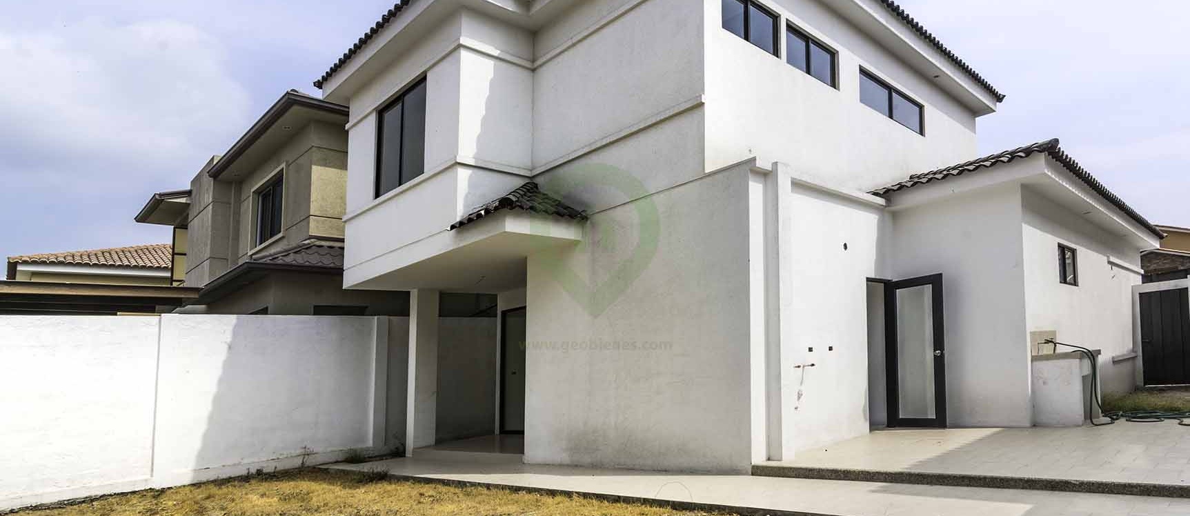 GeoBienes - Casa en Venta en Ciudad Celeste Vía a Samborondón - Plusvalia Guayaquil Casas de venta y alquiler Inmobiliaria Ecuador