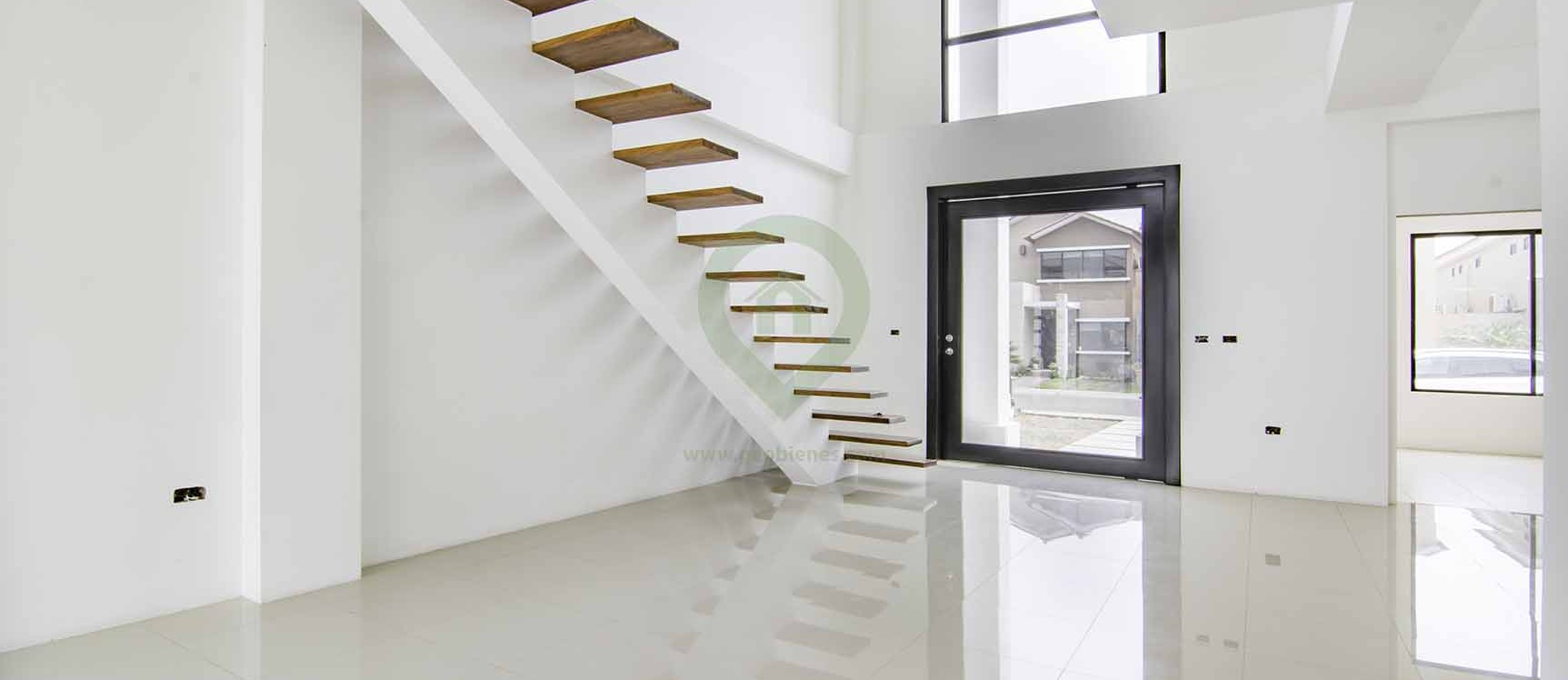Casa en Venta en Ciudad Celeste Vía a Samborondón GeoBienes - Casa en Venta en Ciudad Celeste Vía a Samborondón - Plusvalia Guayaquil Casas de venta y alquiler Inmobiliaria Ecuador