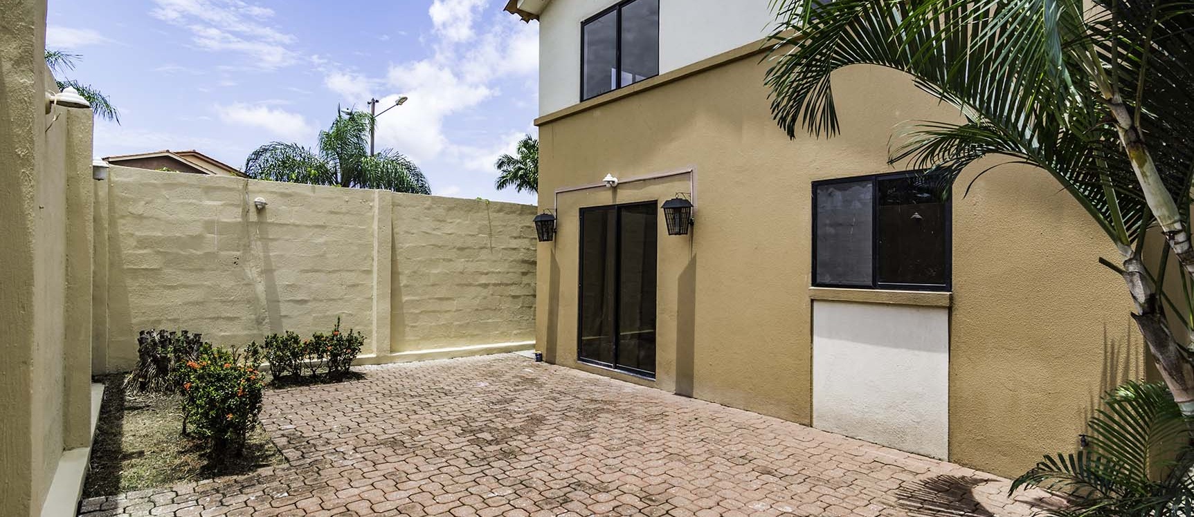 Casa en venta en Ciudad Celeste, Vía Samborondón GeoBienes - Casa en venta en Ciudad Celeste, Vía Samborondón - Plusvalia Guayaquil Casas de venta y alquiler Inmobiliaria Ecuador