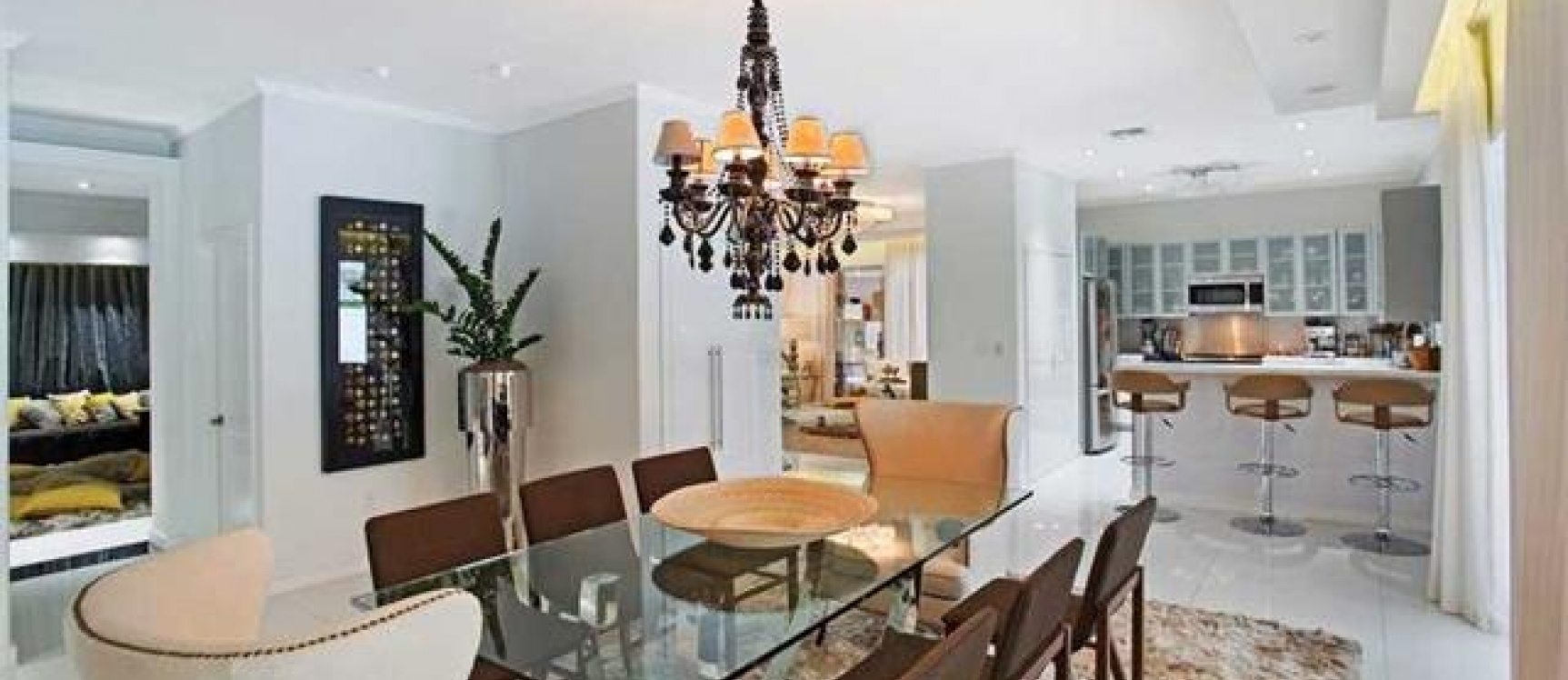 Doral Park-MIAMI GeoBienes - Casa en venta en Doral Park - Miami Florida - Plusvalia Guayaquil Casas de venta y alquiler Inmobiliaria Ecuador