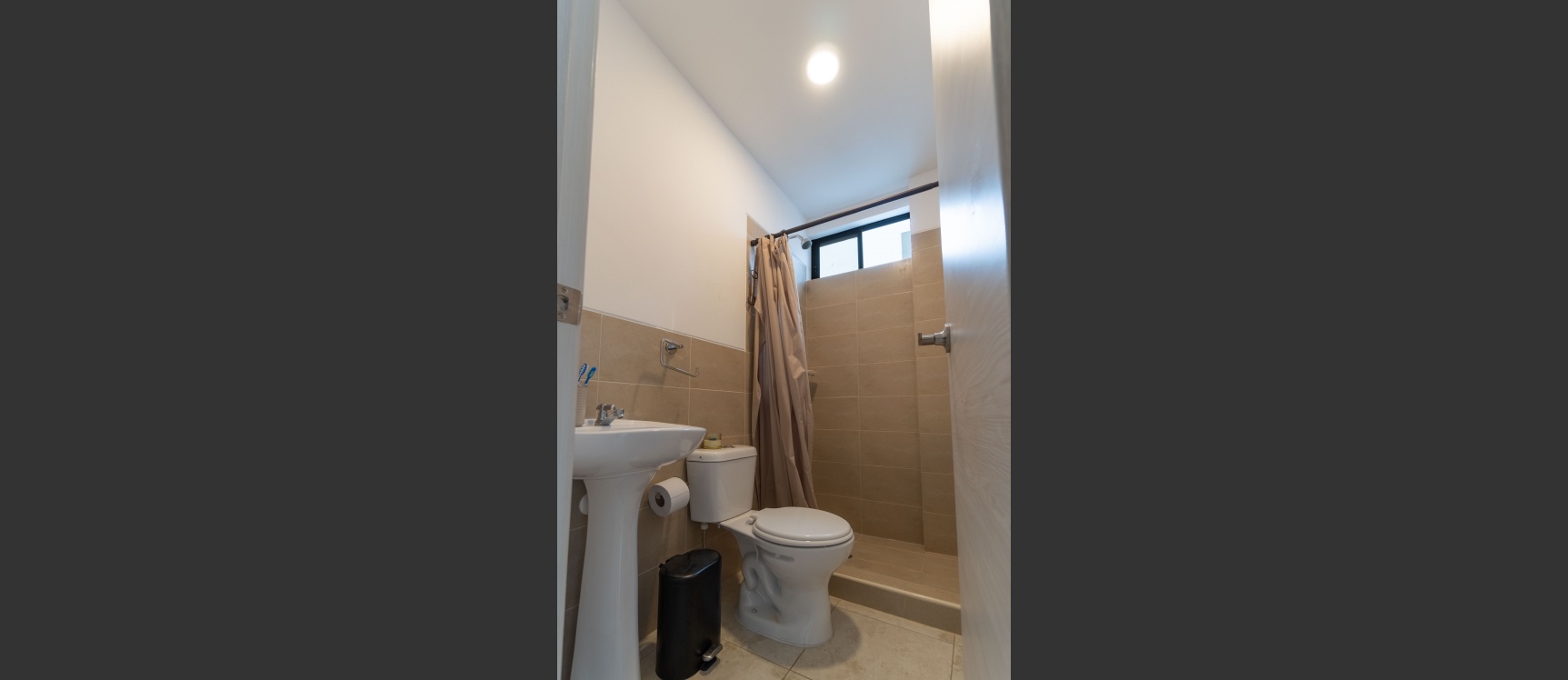 GeoBienes - Casa en venta en La Joya etapa Aquamarina, vía Daule - Plusvalia Guayaquil Casas de venta y alquiler Inmobiliaria Ecuador