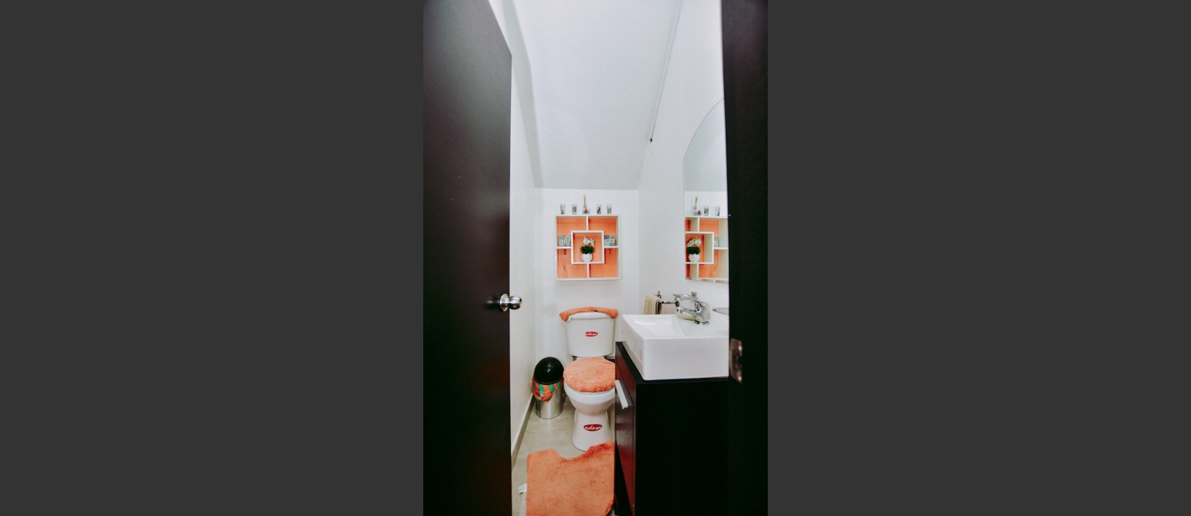Casa en venta en la Urbanización Arboletta, Vía Samborondón GeoBienes - Casa en venta en la Urbanización Arboletta, Vía Samborondón - Plusvalia Guayaquil Casas de venta y alquiler Inmobiliaria Ecuador