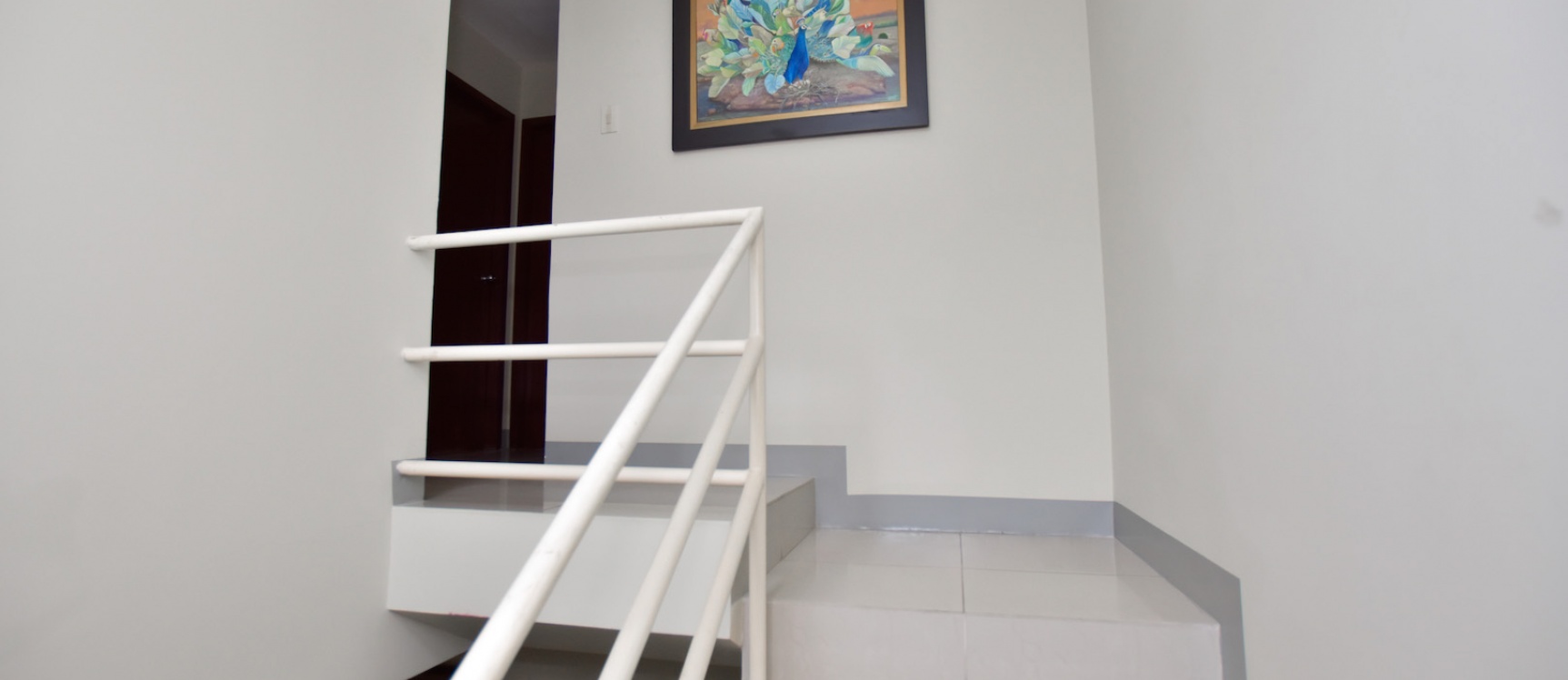 Casa en venta en la Urbanización Castilla, Vía Samorondón GeoBienes - Casa en venta en la Urbanización Castilla, Vía Samorondón - Plusvalia Guayaquil Casas de venta y alquiler Inmobiliaria Ecuador