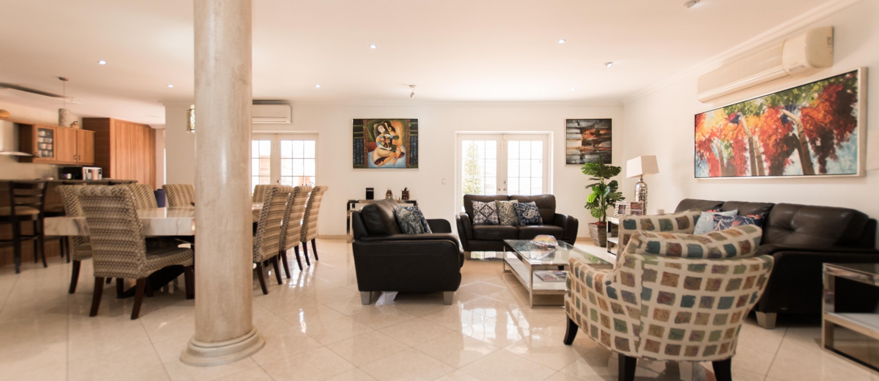 Casa en venta en la Urbanización Estancia del Rio, Vía Samborondón GeoBienes - Casa en venta en la Urbanización Estancia del Rio, Vía Samborondón - Plusvalia Guayaquil Casas de venta y alquiler Inmobiliaria Ecuador