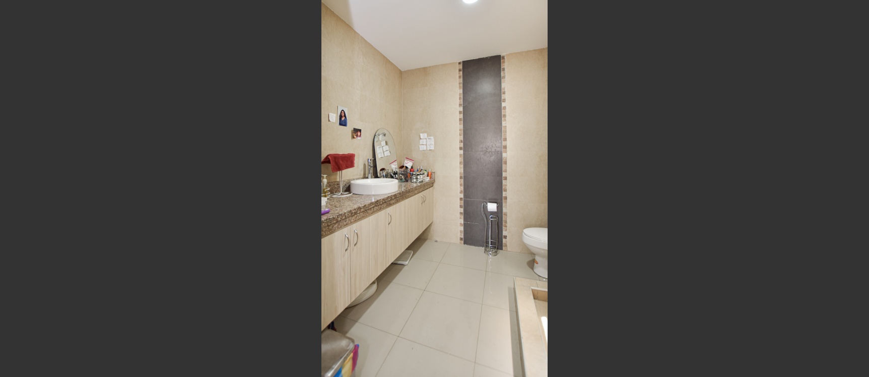 Casa en venta en la Urbanización La Joya, Vía Samborondón GeoBienes - Casa en venta en la Urbanización La Joya, Vía Samborondón - Plusvalia Guayaquil Casas de venta y alquiler Inmobiliaria Ecuador