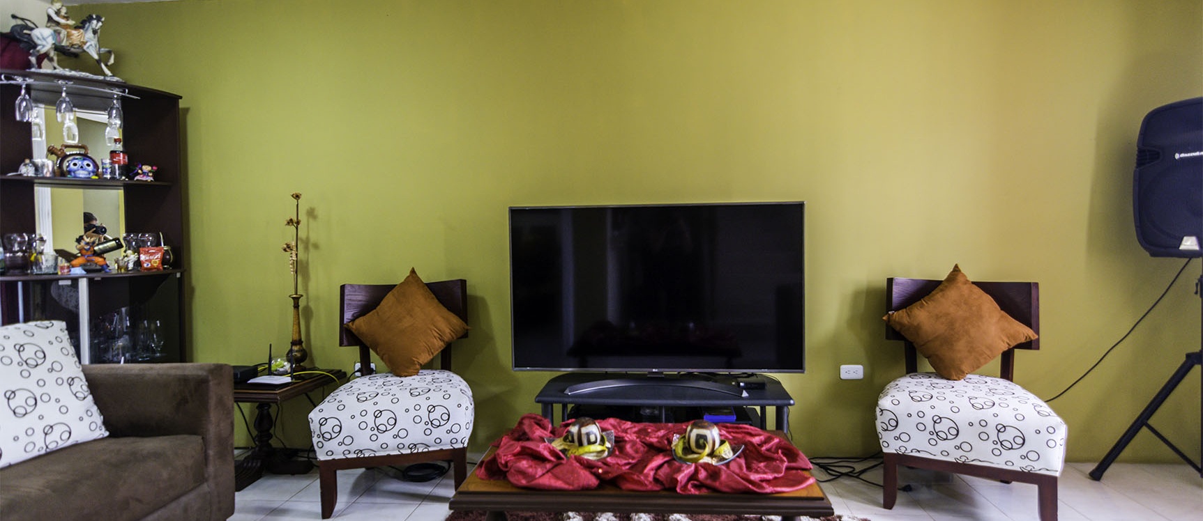 Casa en venta en la Urbanización Malaga 1, Vía Salitre GeoBienes - Casa en venta en la Urbanización Malaga 1, Vía Salitre - Plusvalia Guayaquil Casas de venta y alquiler Inmobiliaria Ecuador