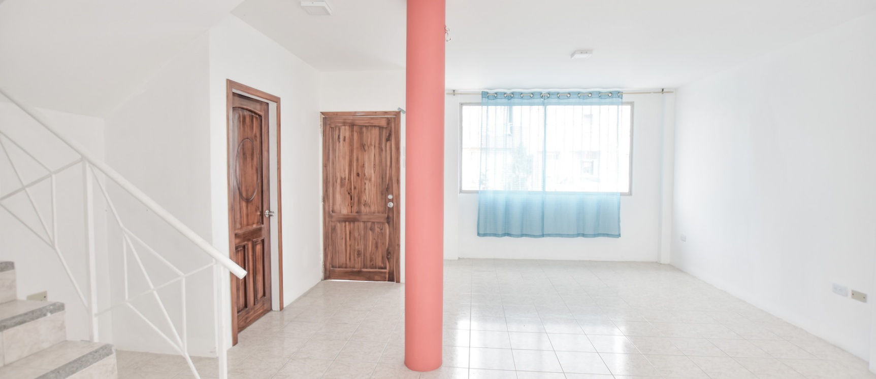 GeoBienes - Casa en venta en la Urbanización Santorini - Plusvalia Guayaquil Casas de venta y alquiler Inmobiliaria Ecuador