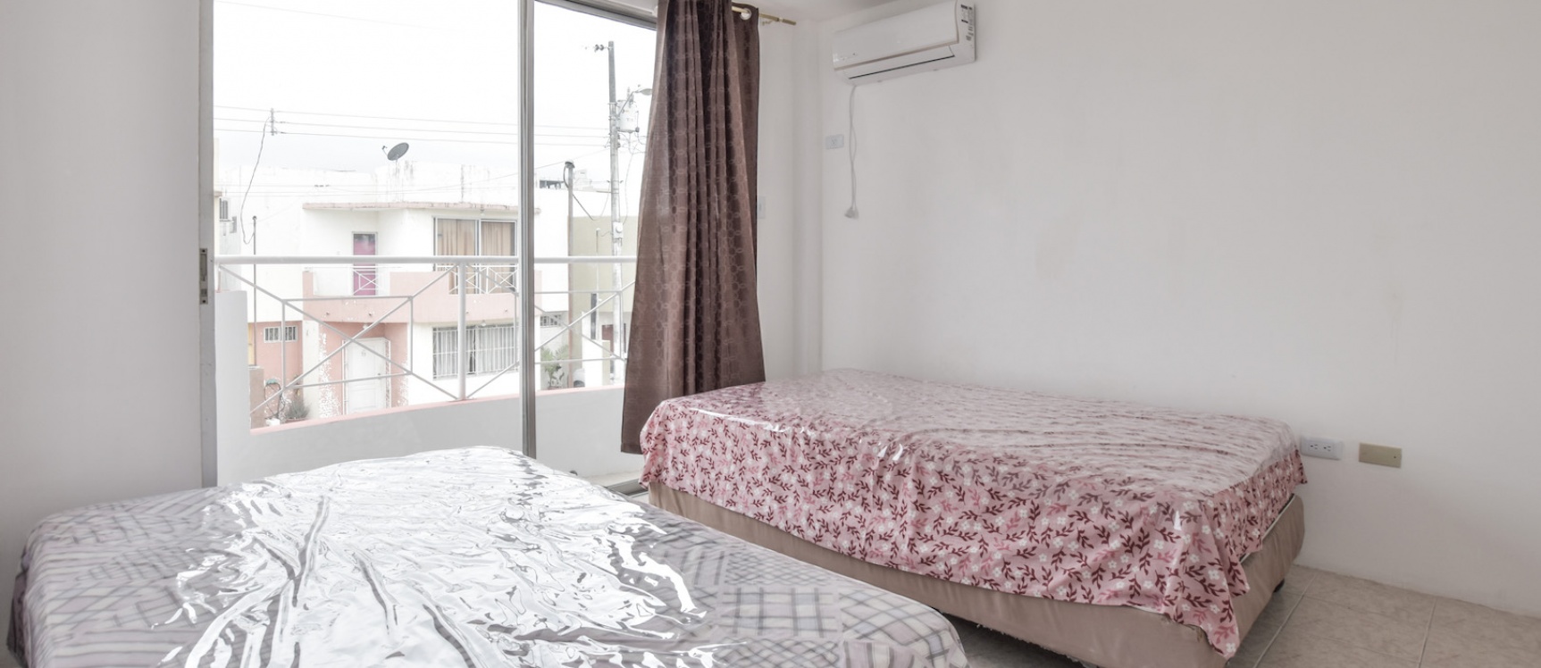 Casa en venta en la Urbanización Santorini GeoBienes - Casa en venta en la Urbanización Santorini - Plusvalia Guayaquil Casas de venta y alquiler Inmobiliaria Ecuador