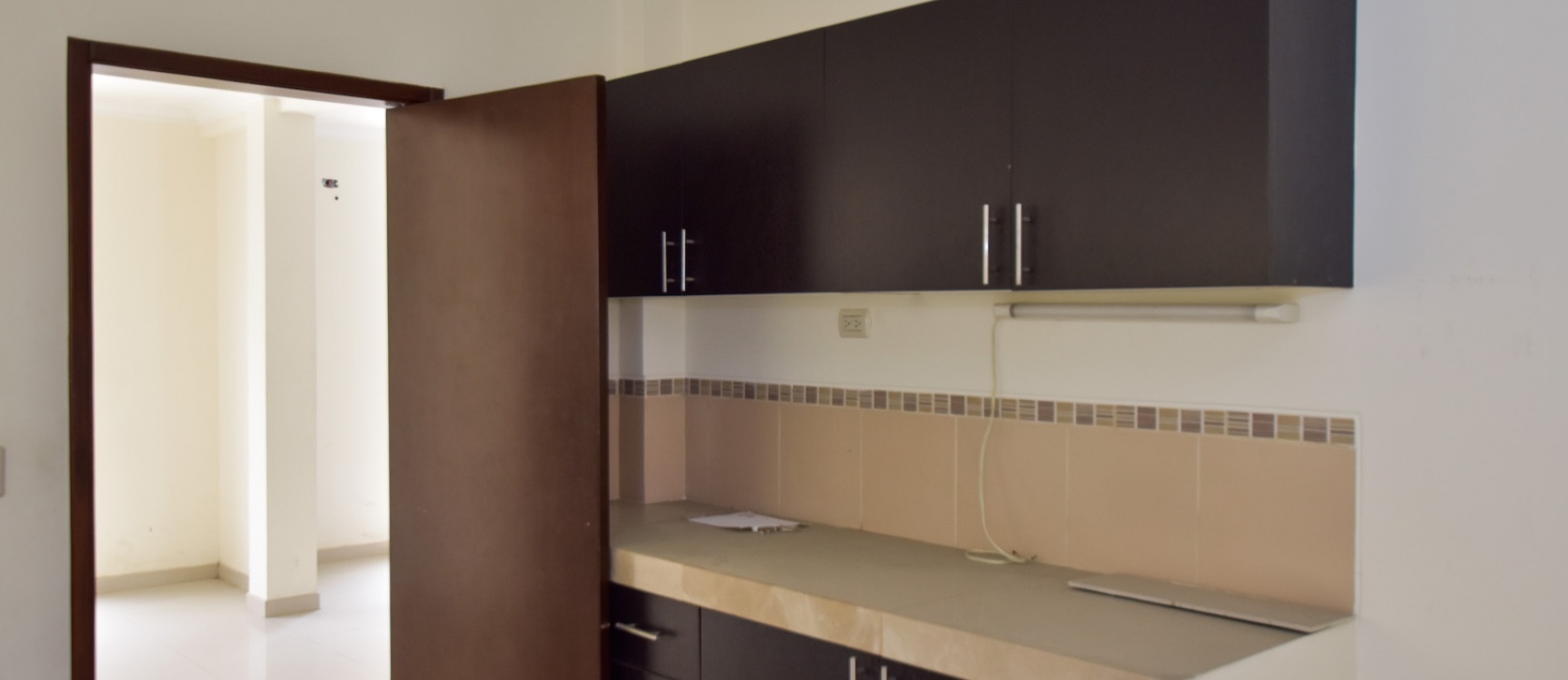 Casa en venta en la Urbanización Villa Club, Vía a Daule GeoBienes - Casa en venta en la Urbanización Villa Club, Vía a Daule - Plusvalia Guayaquil Casas de venta y alquiler Inmobiliaria Ecuador