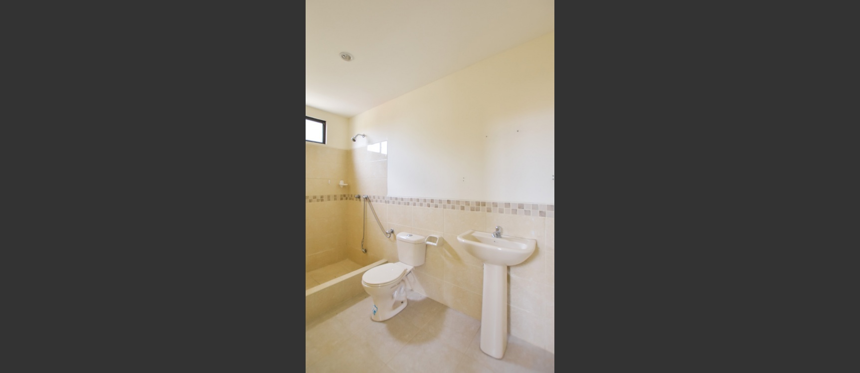 Casa en venta en la Urbanización Villa Club, Vía a Daule GeoBienes - Casa en venta en la Urbanización Villa Club, Vía a Daule - Plusvalia Guayaquil Casas de venta y alquiler Inmobiliaria Ecuador