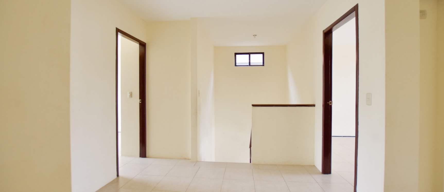 Casa en venta en la Urbanización Villa Club, Vía a Daule GeoBienes - Casa en venta en la Urbanización Villa Club, Vía a Daule - Plusvalia Guayaquil Casas de venta y alquiler Inmobiliaria Ecuador