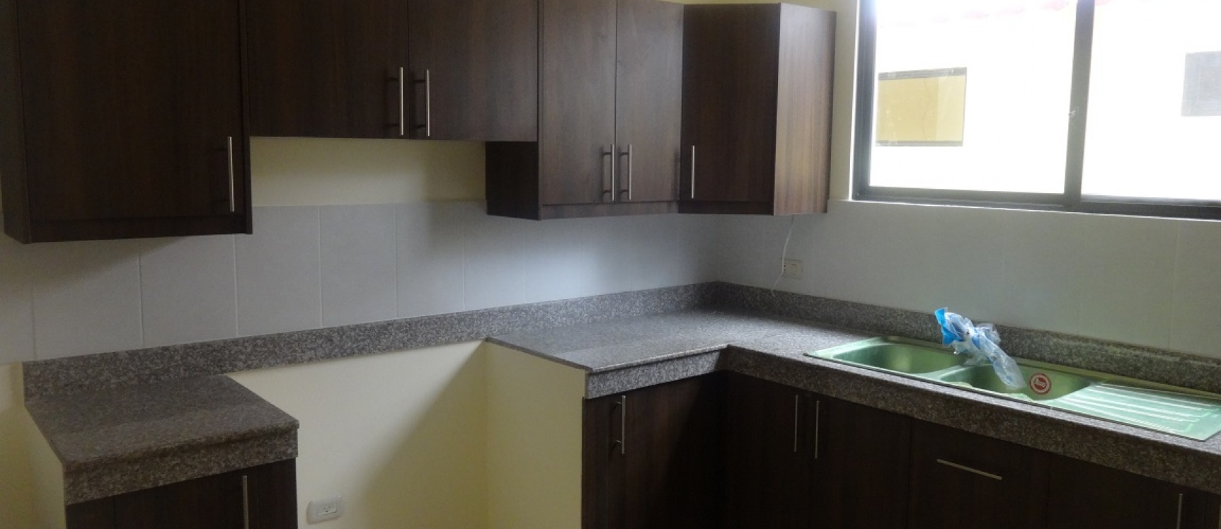 Vendo casa en Villa club etapa AURA, modelo exclusivo GeoBienes - Casa en venta en la Villa Club etapa AURA via Samborondón - Plusvalia Guayaquil Casas de venta y alquiler Inmobiliaria Ecuador
