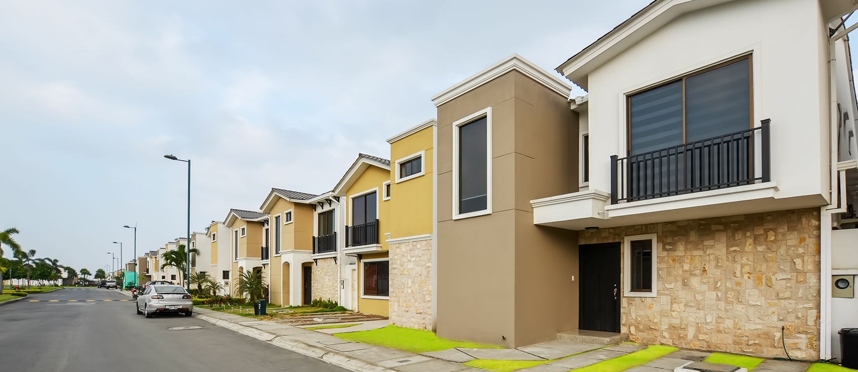Casa en venta en Mallorca Village sector vía a Samborondón GeoBienes - Casa en venta en Mallorca Village sector vía a Samborondón - Plusvalia Guayaquil Casas de venta y alquiler Inmobiliaria Ecuador
