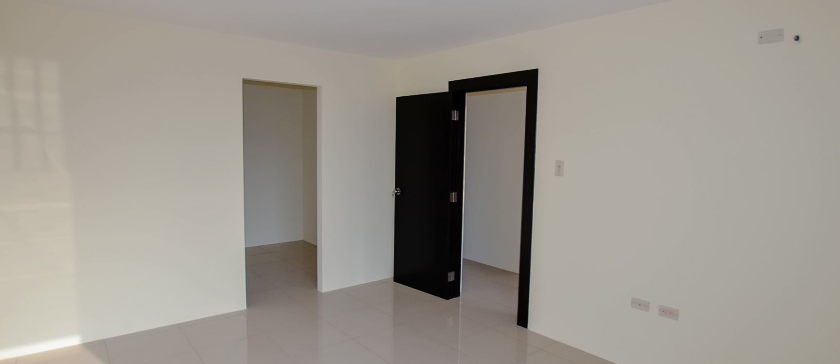 Casa en venta en Mallorca Village sector vía a Samborondón GeoBienes - Casa en venta en Mallorca Village sector vía a Samborondón - Plusvalia Guayaquil Casas de venta y alquiler Inmobiliaria Ecuador