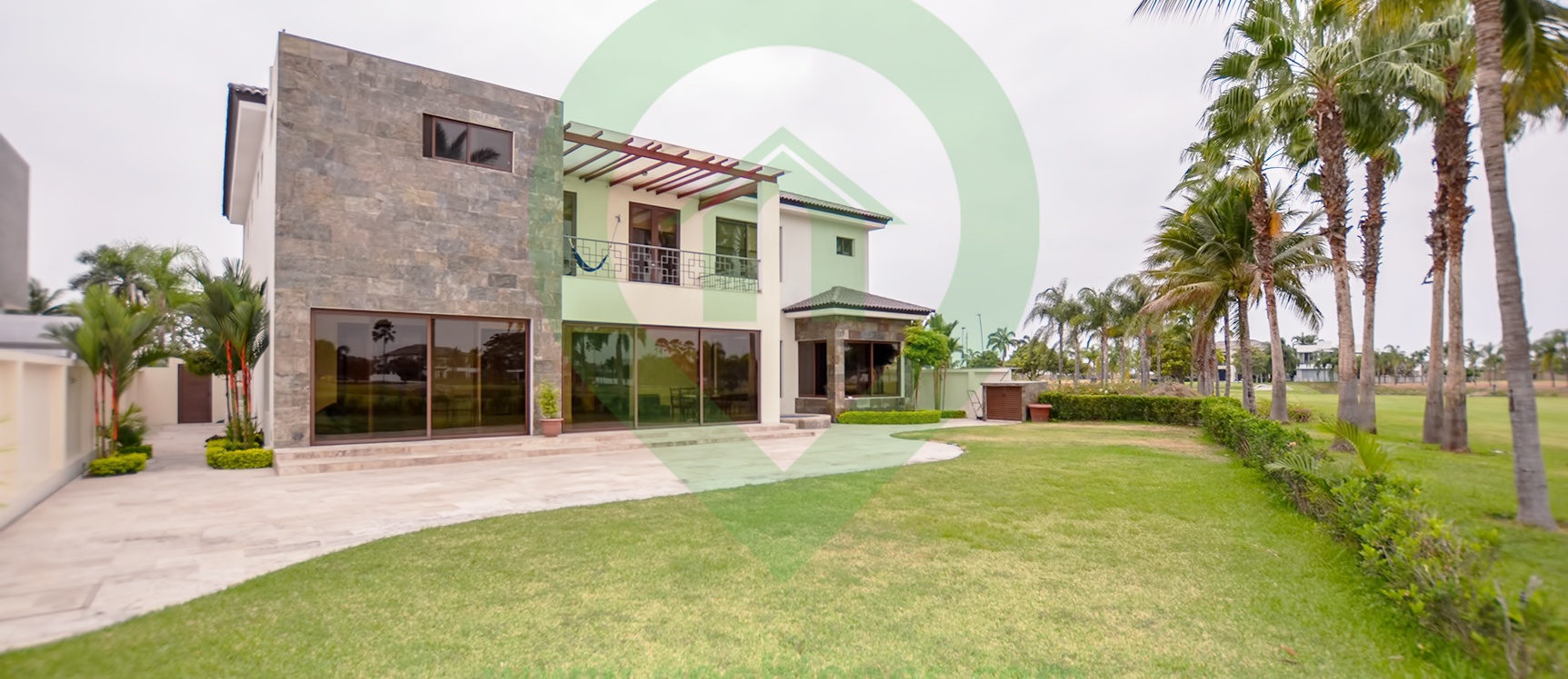 GeoBienes - Casa en venta en Mocolí Golf Club vía a Samborondón - Plusvalia Guayaquil Casas de venta y alquiler Inmobiliaria Ecuador