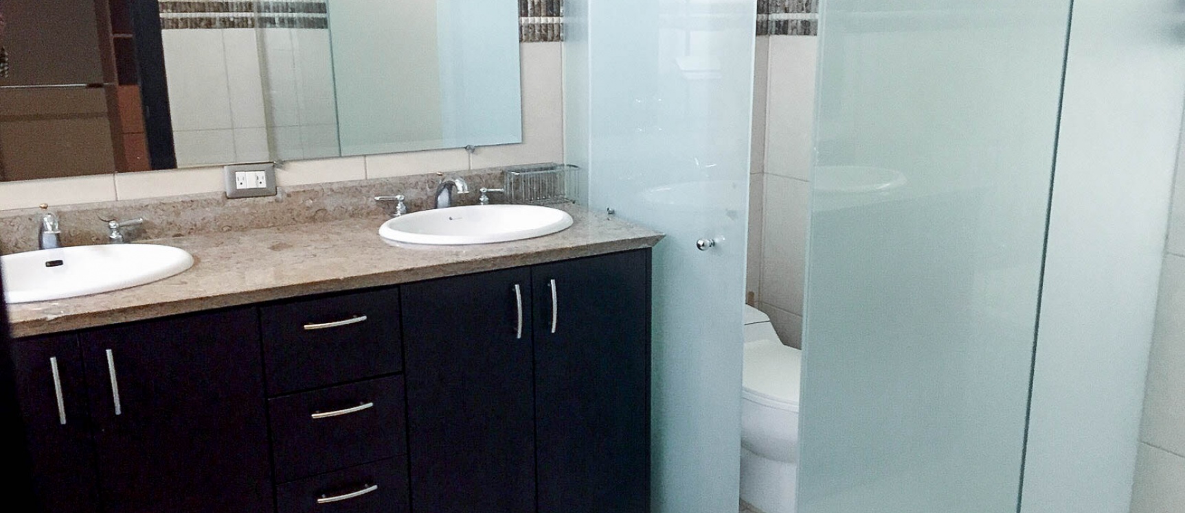 Casa en Venta en Samborondon -Urbanización Terrasol GeoBienes - Casa en Venta en Samborondon -Urbanización Terrasol - Plusvalia Guayaquil Casas de venta y alquiler Inmobiliaria Ecuador