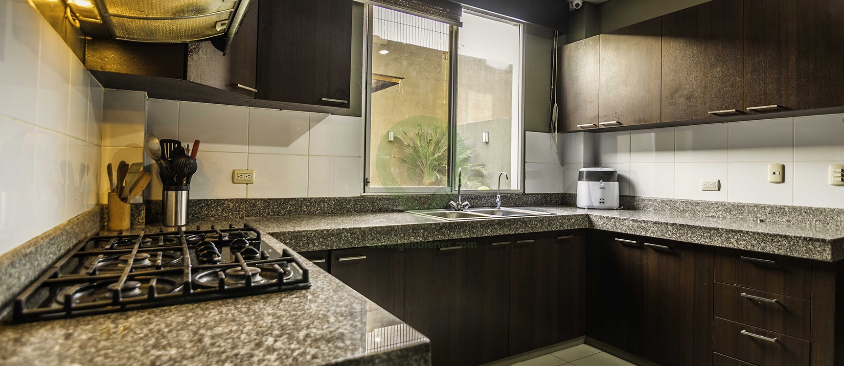 Casa en Venta en San Sebastián Vía Puntilla - Aurora GeoBienes - Casa en Venta en San Sebastián Vía Samborondón Puntilla - Aurora - Plusvalia Guayaquil Casas de venta y alquiler Inmobiliaria Ecuador