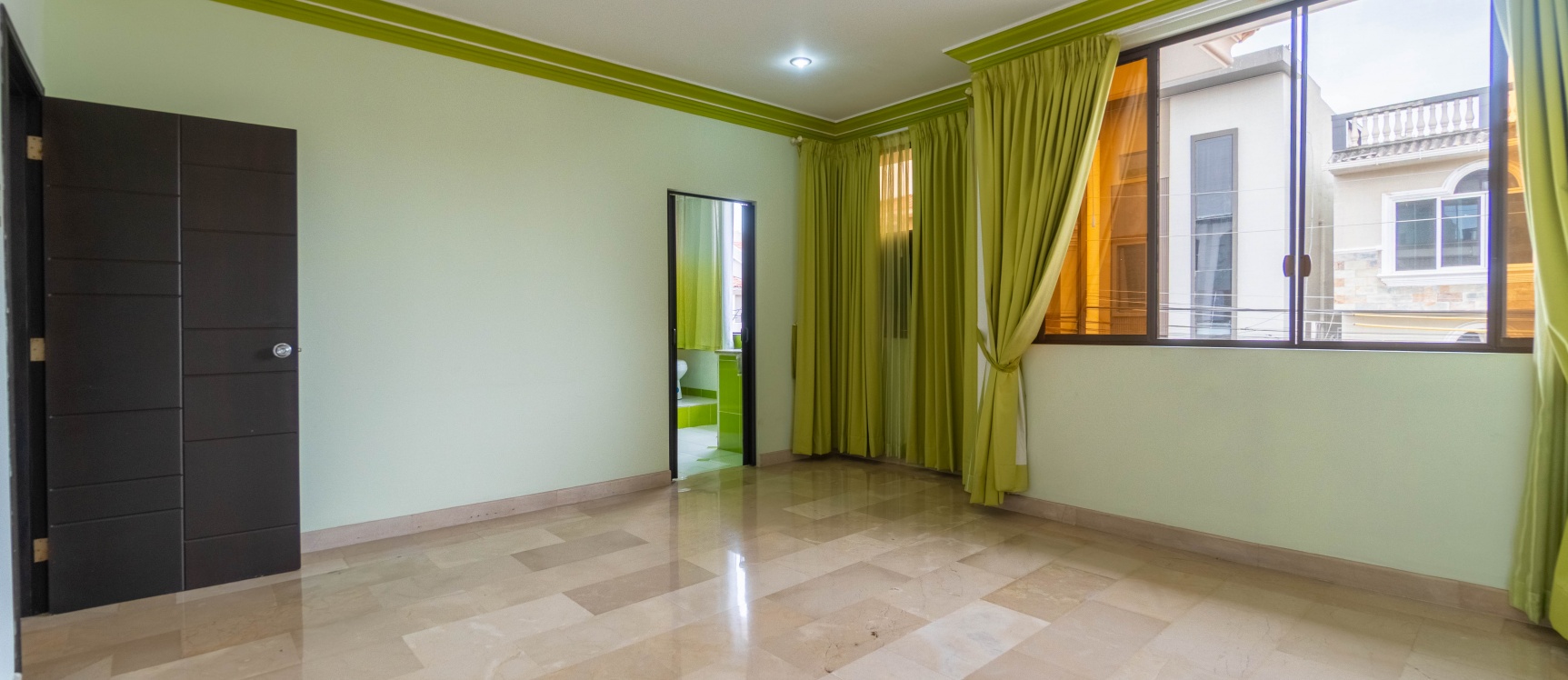 Casa en venta en Ubranización Goleta Alcance, Guayaquil GeoBienes - Casa en venta en Ubranización Goleta Alcance, Guayaquil - Plusvalia Guayaquil Casas de venta y alquiler Inmobiliaria Ecuador
