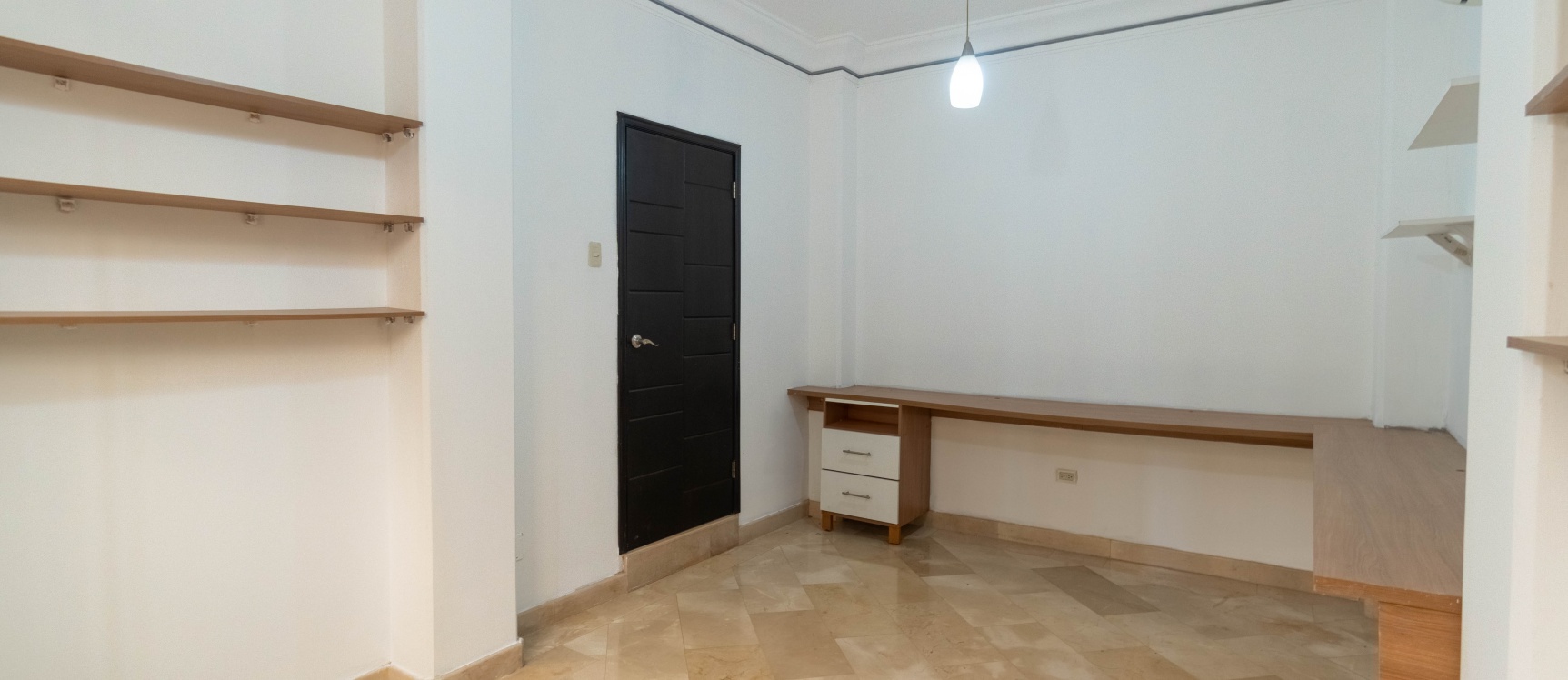 Casa en venta en Ubranización Goleta Alcance, Guayaquil GeoBienes - Casa en venta en Ubranización Goleta Alcance, Guayaquil - Plusvalia Guayaquil Casas de venta y alquiler Inmobiliaria Ecuador