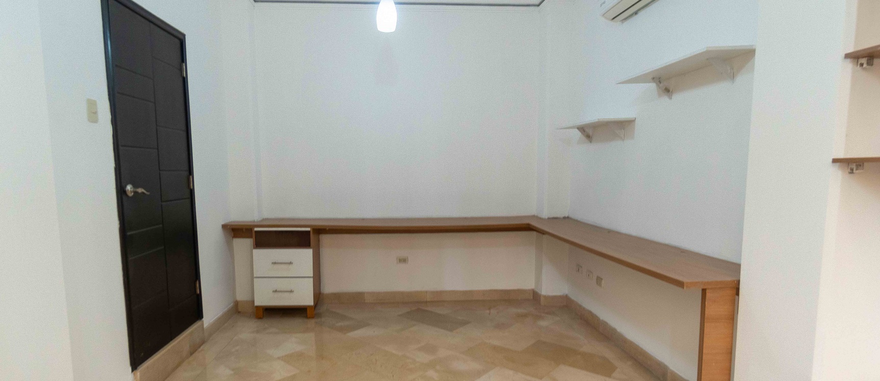 Casa en venta en Ubranización Goleta Alcance, Guayaquil GeoBienes - Casa en venta en Ubranización Goleta Alcance, Guayaquil - Plusvalia Guayaquil Casas de venta y alquiler Inmobiliaria Ecuador