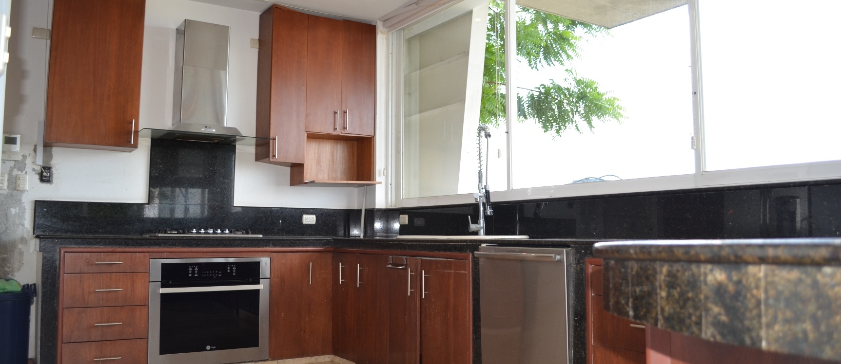 Casa en venta en urbanización Bellavista sector centro sur GeoBienes - Casa en venta en urbanización Bellavista sector centro sur - Plusvalia Guayaquil Casas de venta y alquiler Inmobiliaria Ecuador