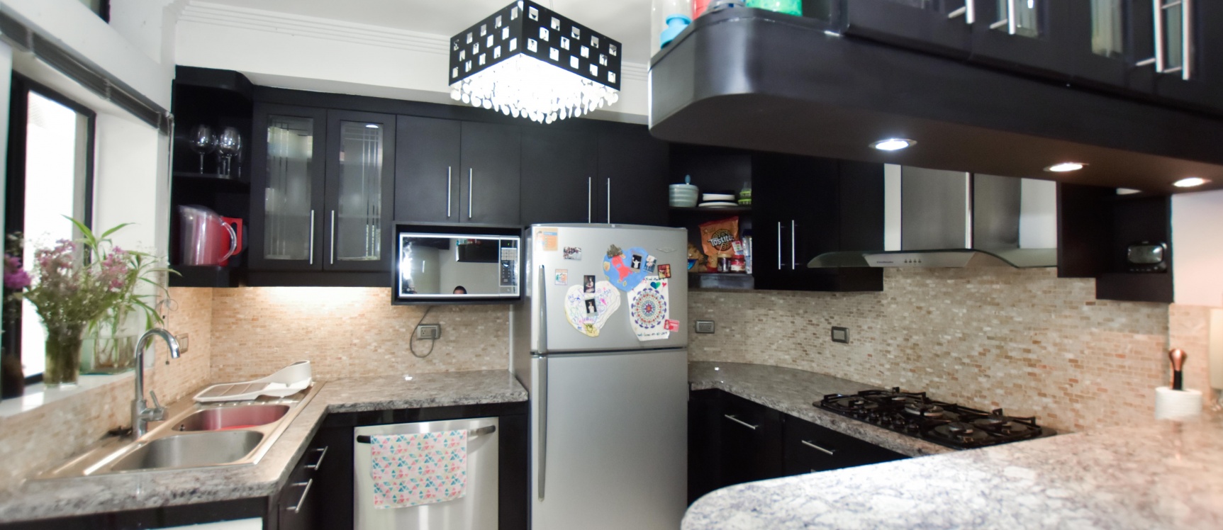 Casa en venta en urbanización Bouganville GeoBienes - Casa en venta en Vía Samborondón km 2.5 - Urb. Bouganville - Plusvalia Guayaquil Casas de venta y alquiler Inmobiliaria Ecuador