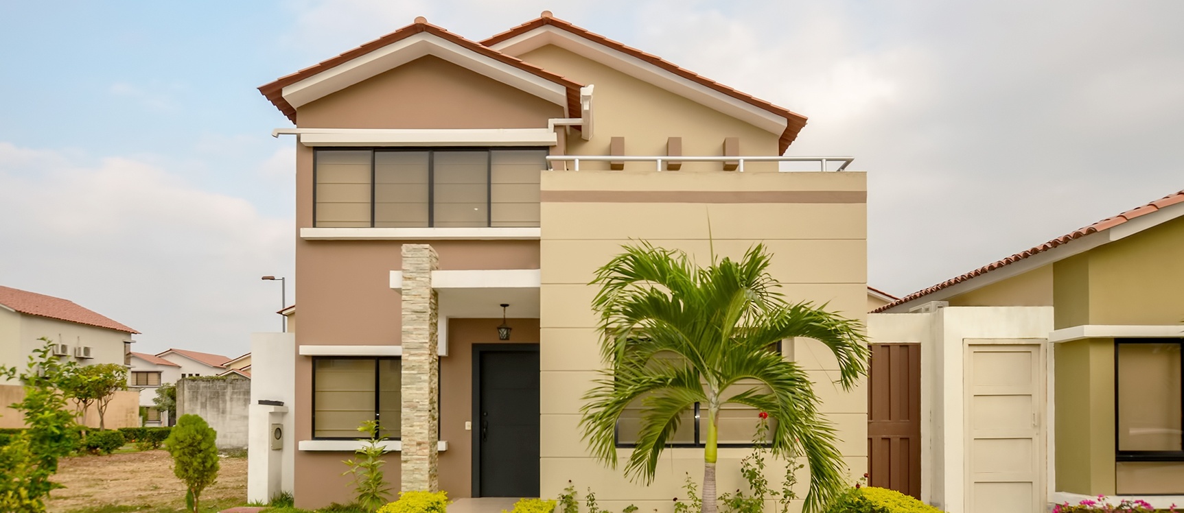 GeoBienes - Casa en venta en Urbanización Ciudad Celeste sector Vía a Samborondón - Plusvalia Guayaquil Casas de venta y alquiler Inmobiliaria Ecuador